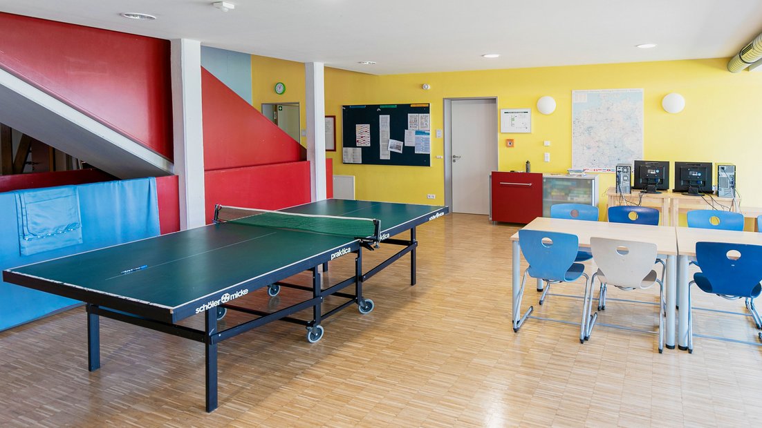 Lower common area in the Wiesenhaus with table tennis table